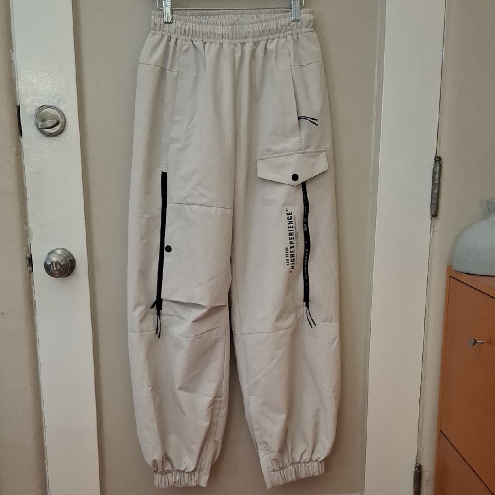 High Experience Men's Beige Cargo Ski Pants_1